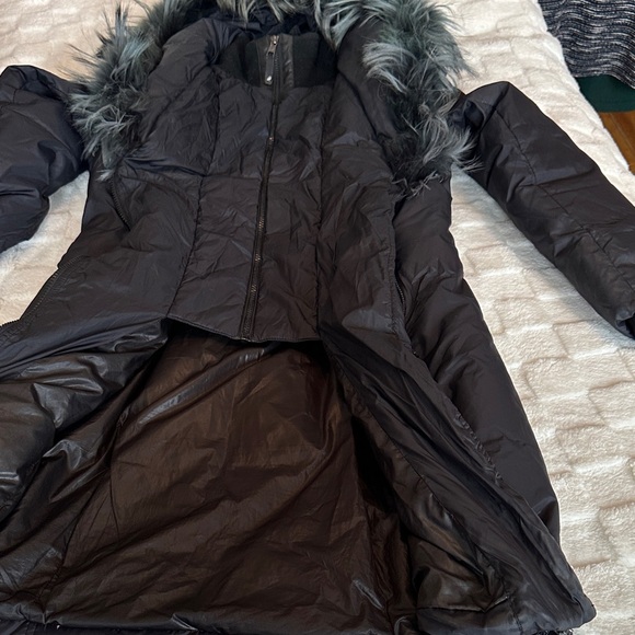 Women's Black Hooded Coat with  Fur Trim - Picture 7 of 16